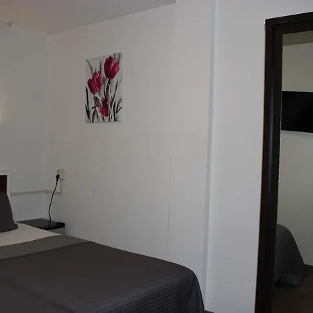Tulip Centre 3*