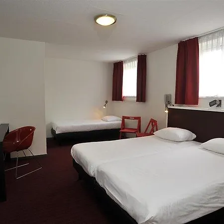 Hotel Tulip Centre 3*