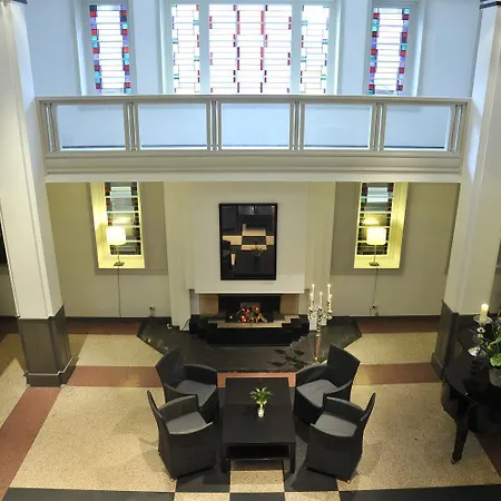 Tulip Centre 3*