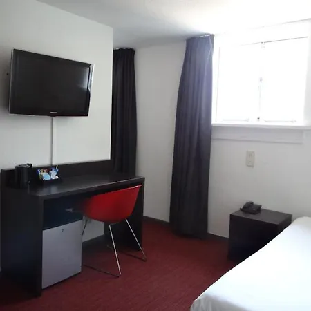 Отель Tulip Centre 3*