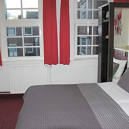 Hotell Tulip Centre 3*
