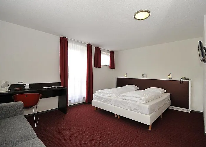 Hotell Tulip Centre 3*