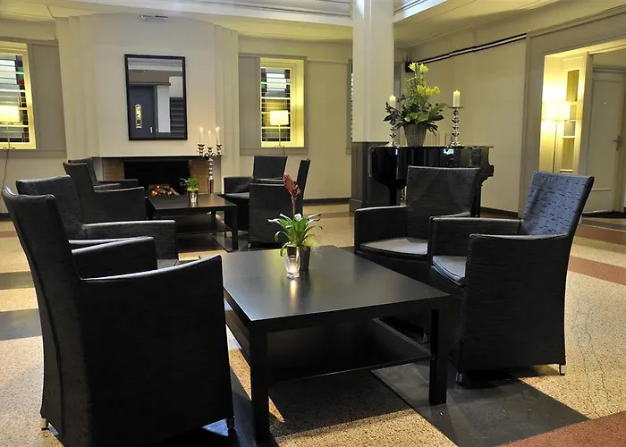 Hotel Tulip Centre 3*