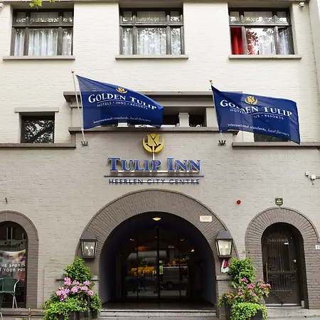 Hotel Tulip Centre 3*
